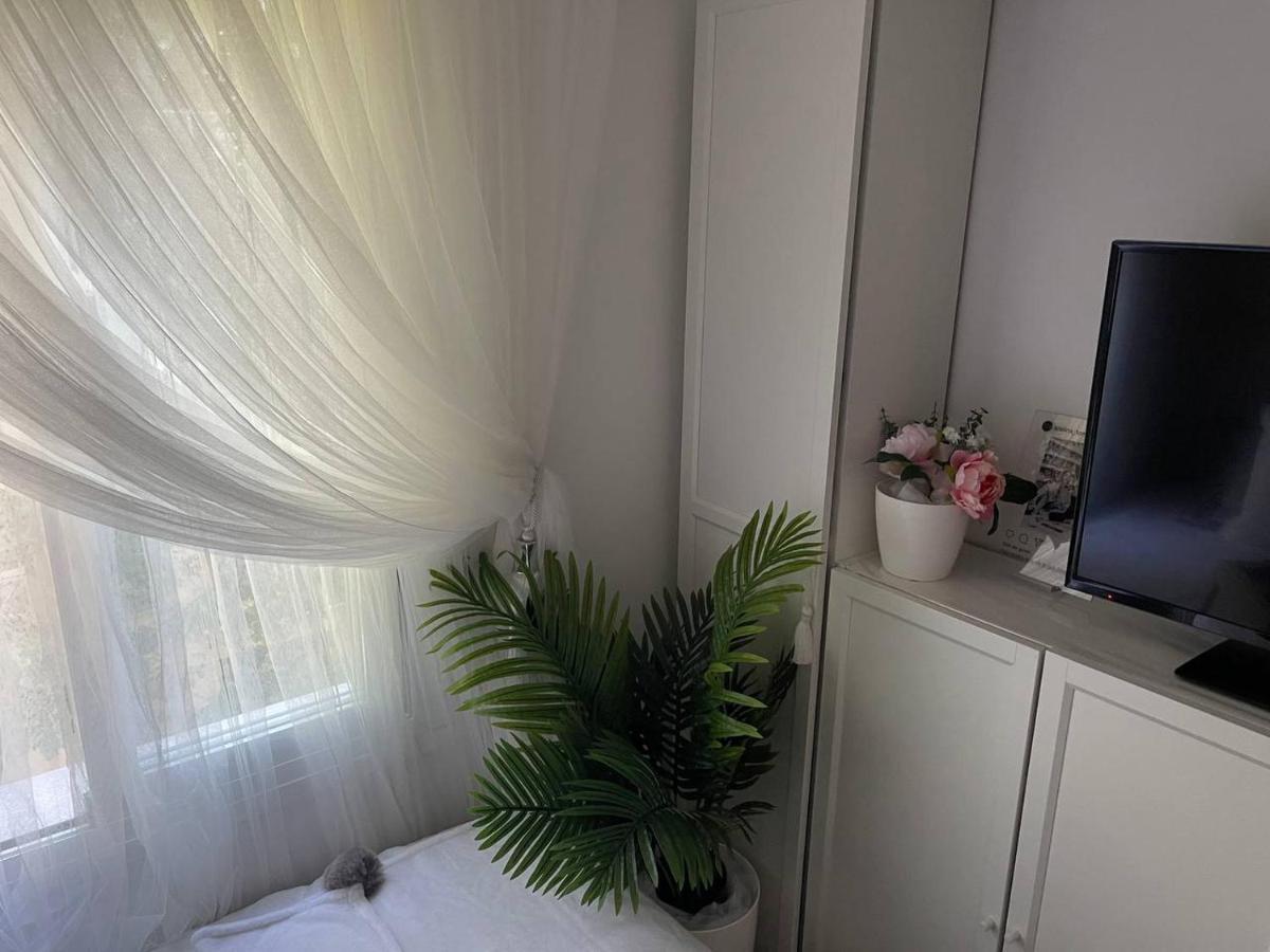 Luxury Room En 马德里 外观 照片